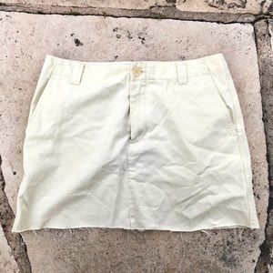 Short pant skirt.
